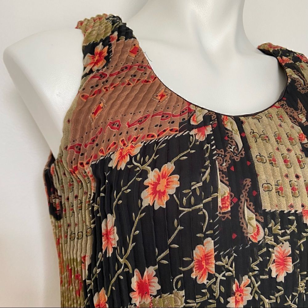 Y2K Pleated Mesh Texture Patchwork Tank top - Picture 3 of 8